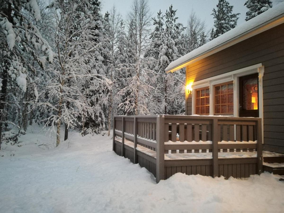 Raekkipirtti Villa Luosto Luaran gambar