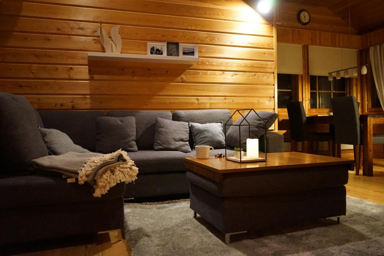Raekkipirtti Villa Luosto Luaran gambar