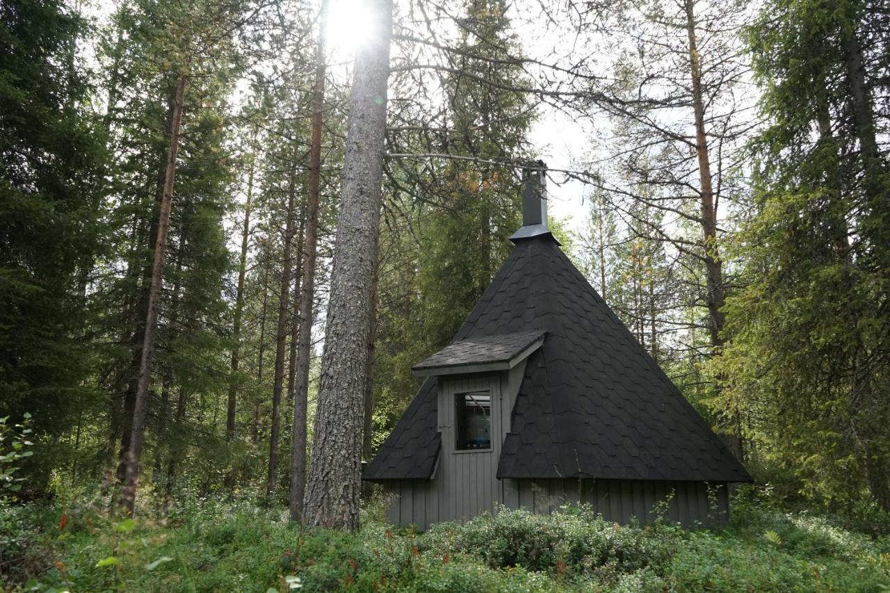 Raekkipirtti Villa Luosto Luaran gambar